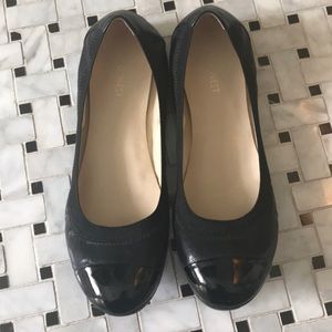 Nine West - 9.5 M - black ballet flats - VGUC